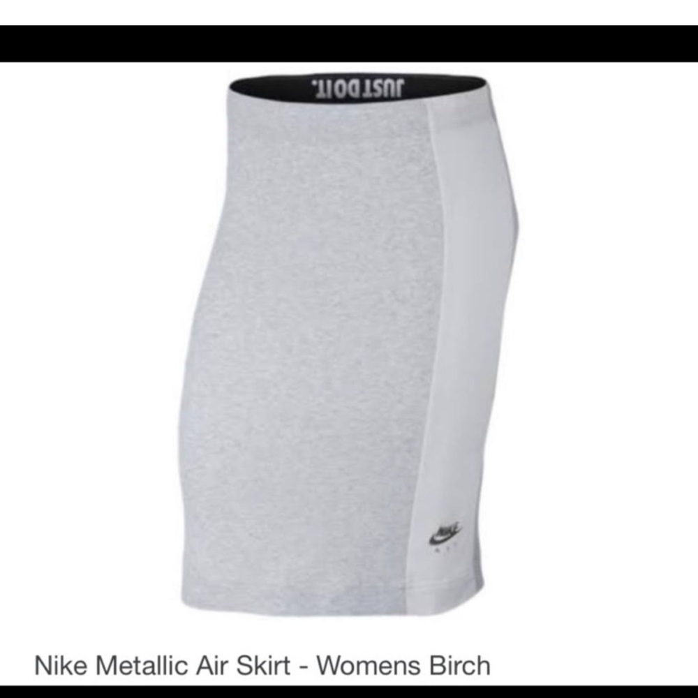 Nike Metallic Skirt size: L